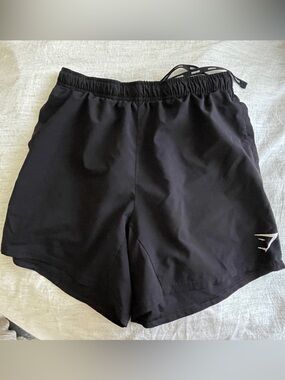 Gym Shark men black shorts